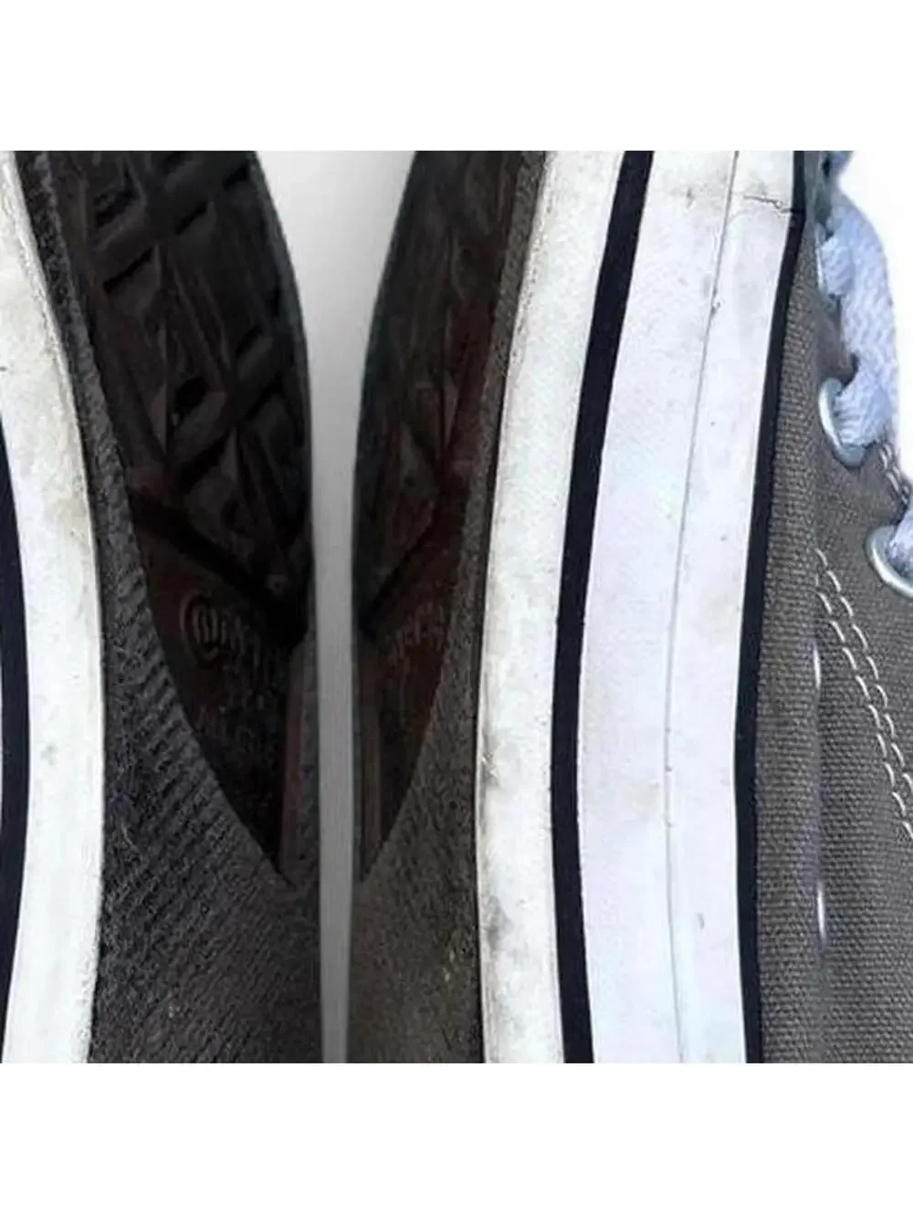 Converse Women's Grey Trainer - Picture 3 of 4